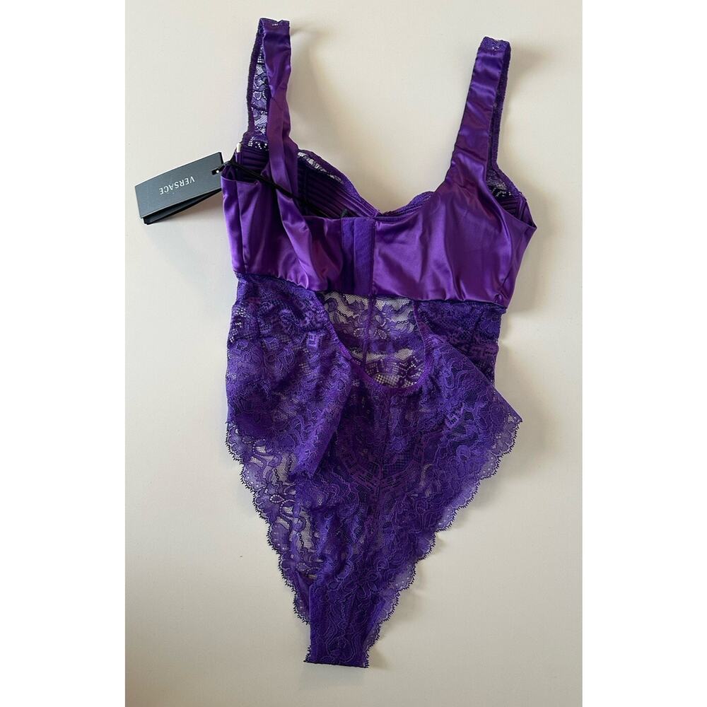Versace Women’s Greek Key Purple Sleeveless Bodysuit 1C Italy 1010113 NWT - Picture 5 of 10
